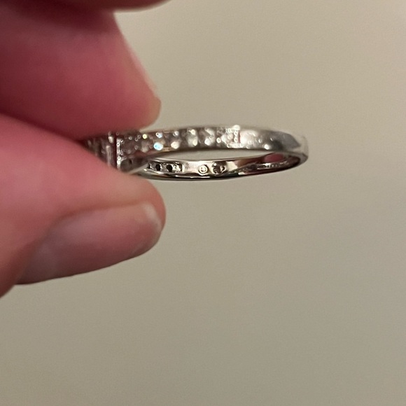 White Rhodium Swarovski ring, size 5.75 - Picture 2 of 7